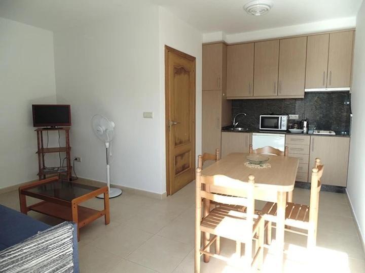 Apartamentos Outeiro Pobra Do Caraminal Dış mekan fotoğraf