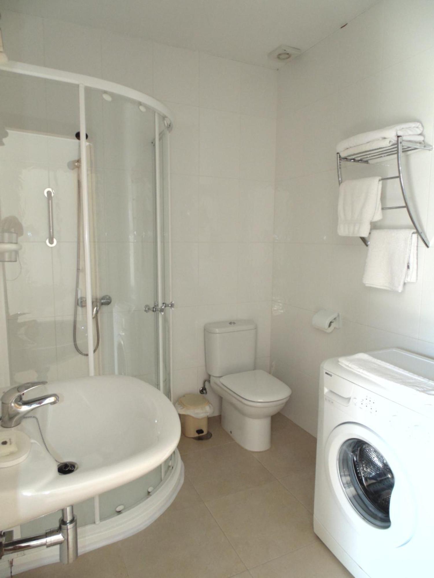 Apartamentos Outeiro Pobra Do Caraminal Dış mekan fotoğraf